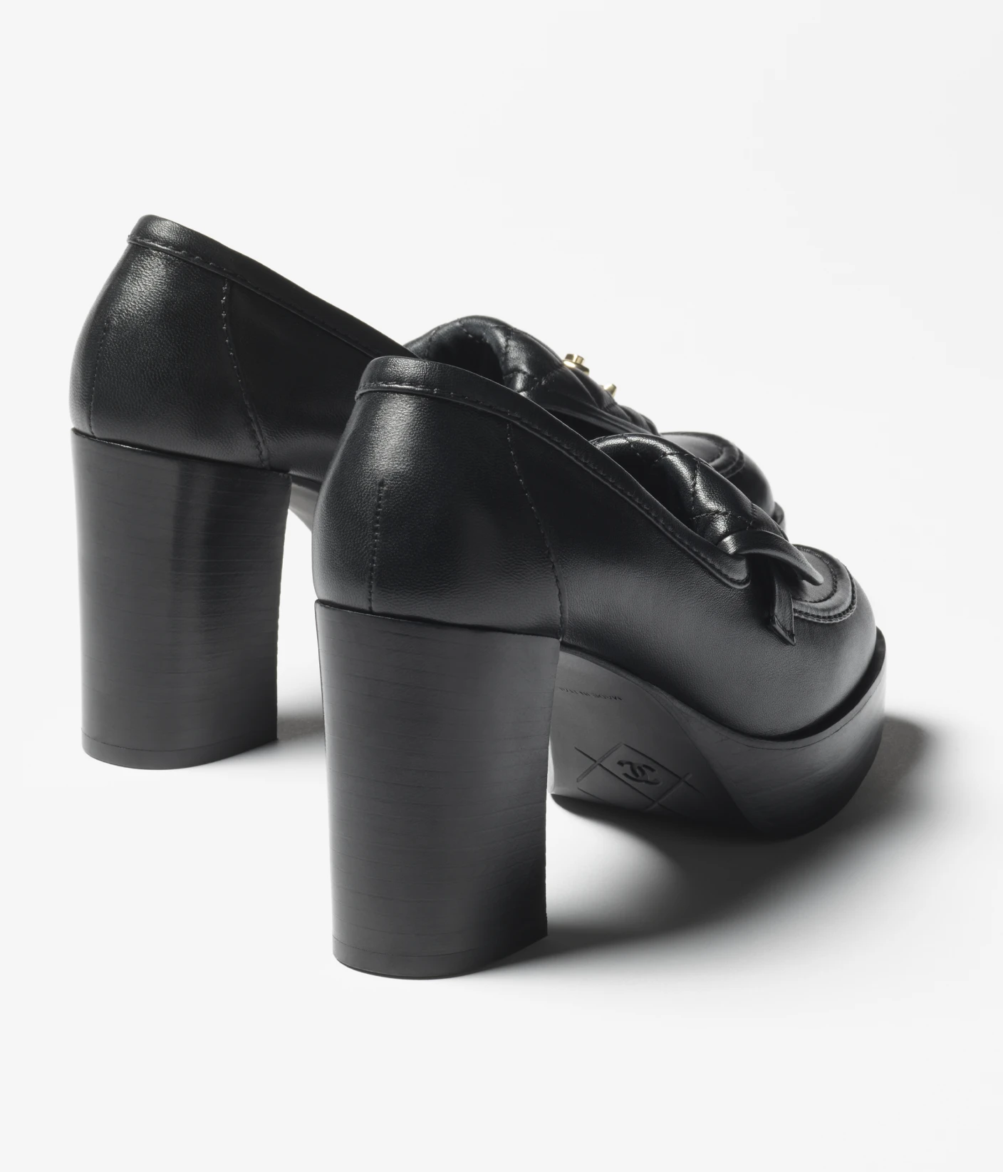 Chanel Fall-Winter 2025/26 Pre-Collection Moccasins - Image 3